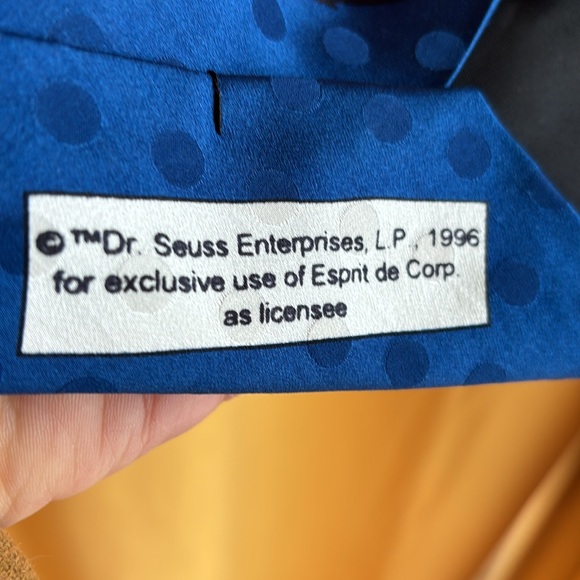 1994 Dr. Seuss silk tie - Picture 4 of 6